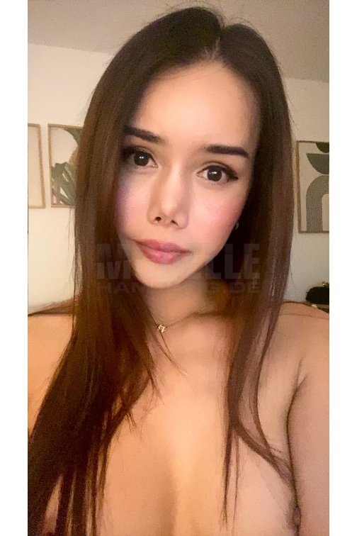 TS Mena, 24, 177cm, 55kg, 70 D