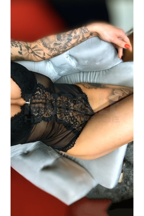 Alicia Alizé, 36, 171cm, 57kg, 75 B