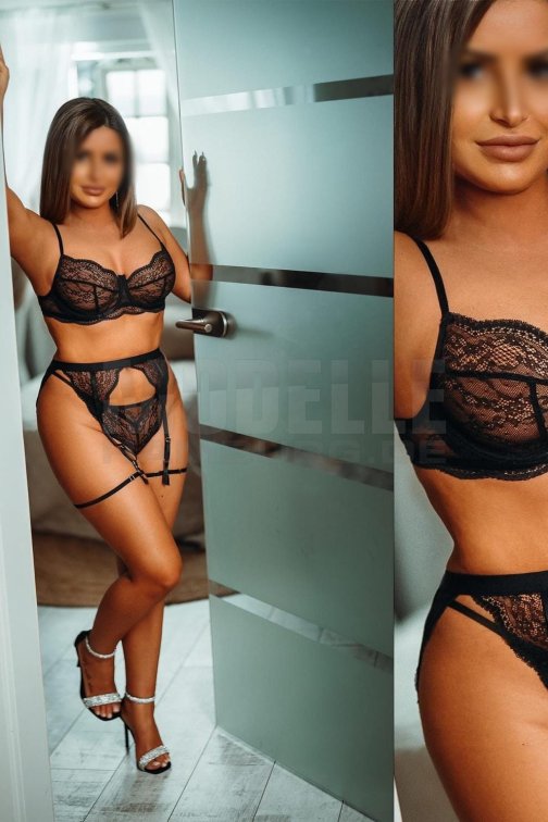EVA PARTY, 26, 165cm, 55kg, 75 C