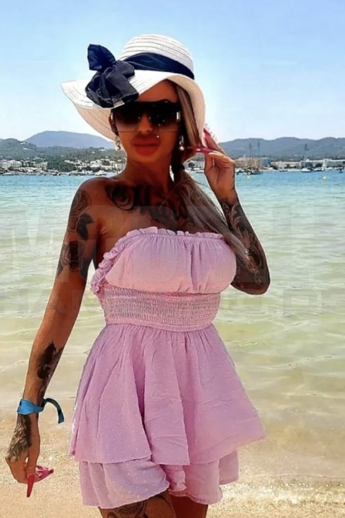 DEUTSCHE Jasmin, 33, 173cm, 55kg, 80 DD
