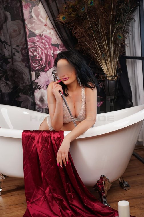 SEXY LOLA, 35, 167cm, 65kg, 80 C