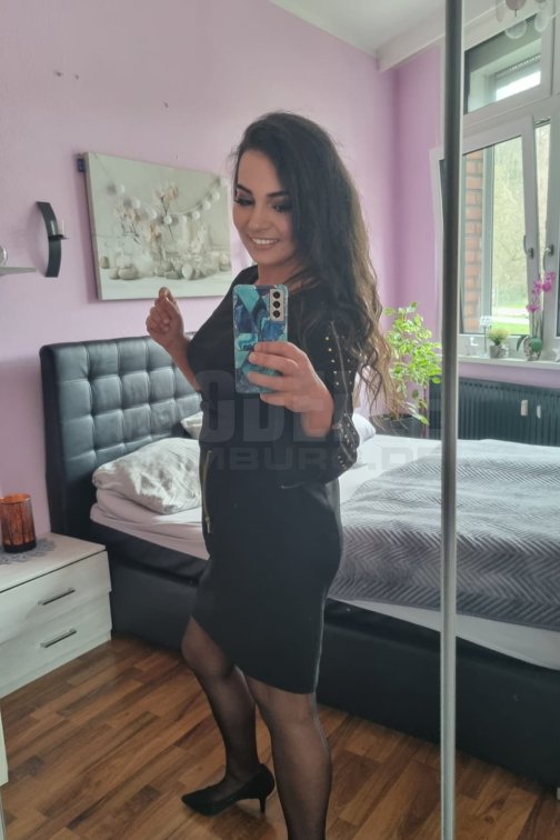 Nina, 29, 163cm, 57kg, 80 C