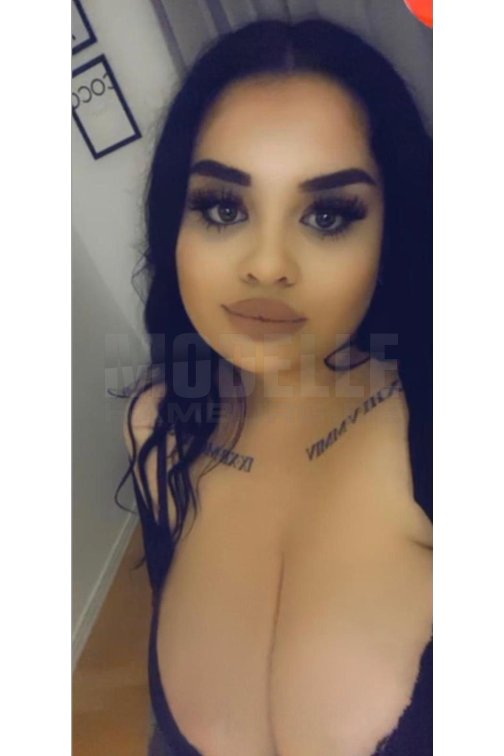 MELISSA MOLLY, 23, 170cm, 90kg, 90 G