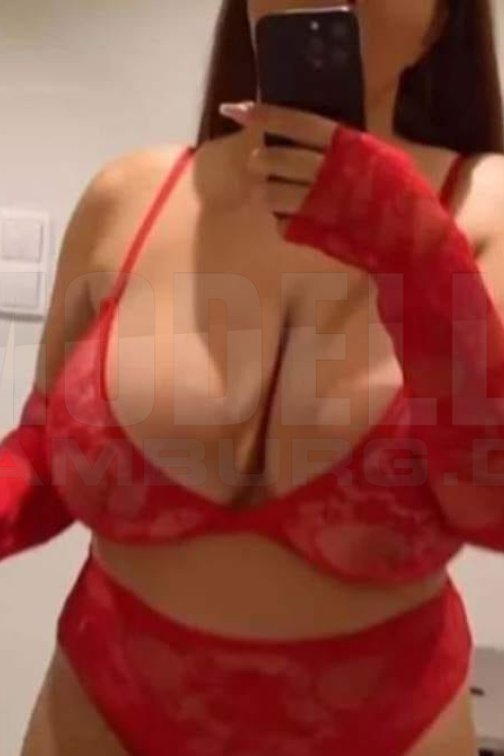 Cristina party, 26, 167cm, 85kg, 90 G
