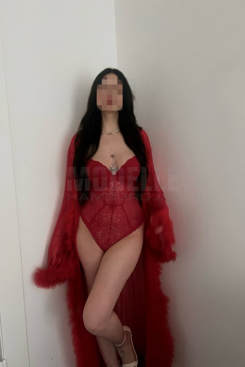 Stella, 24, 175cm, 65kg, 85 C
