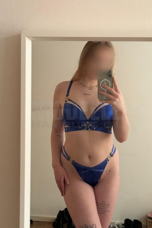 DEUTSCHE Emma, 20, 177cm, 68kg, 75 B
