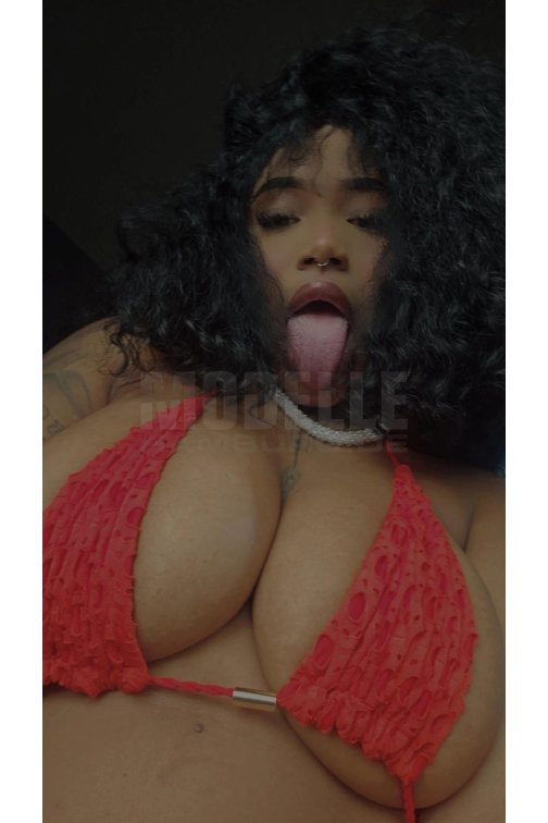 Yoli, 21, 160cm, 73kg, 85 D