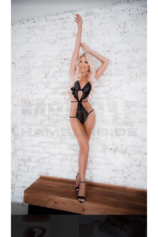 Oksi, 36, 161cm, 61kg, 80 C