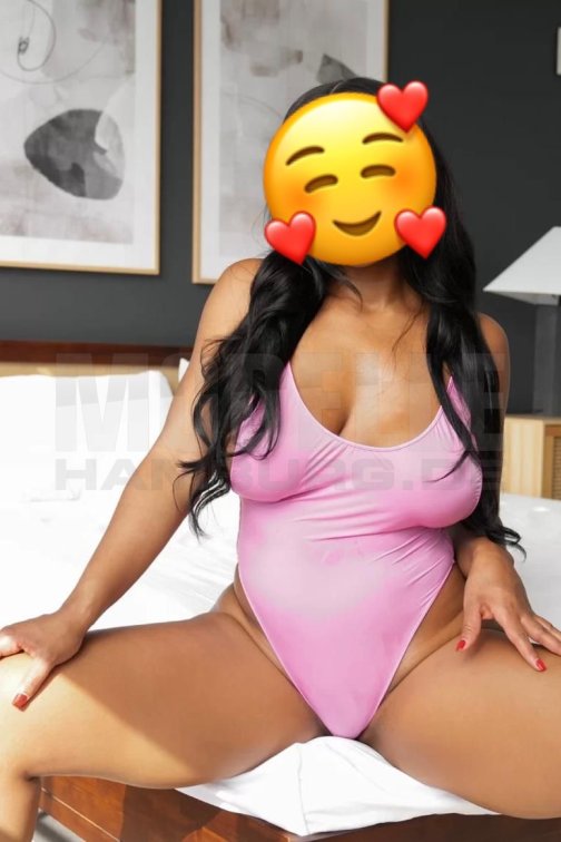 Isabela party, 37, 165cm, 63kg, 80 C