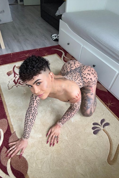 Ts Fabiana, 23, 169cm, 66kg