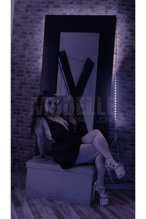 Luna, 30, 158cm, 75kg, 95 DD