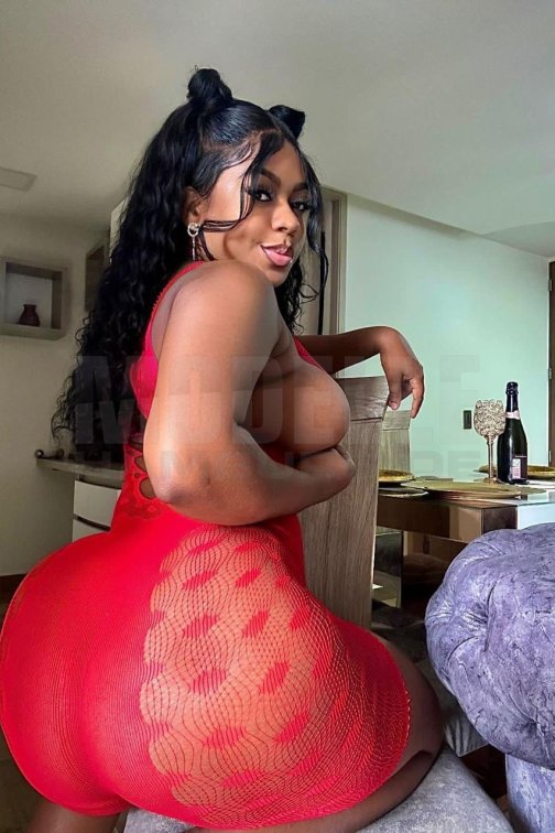 Romina, 25, 168cm, 58kg, 75 D